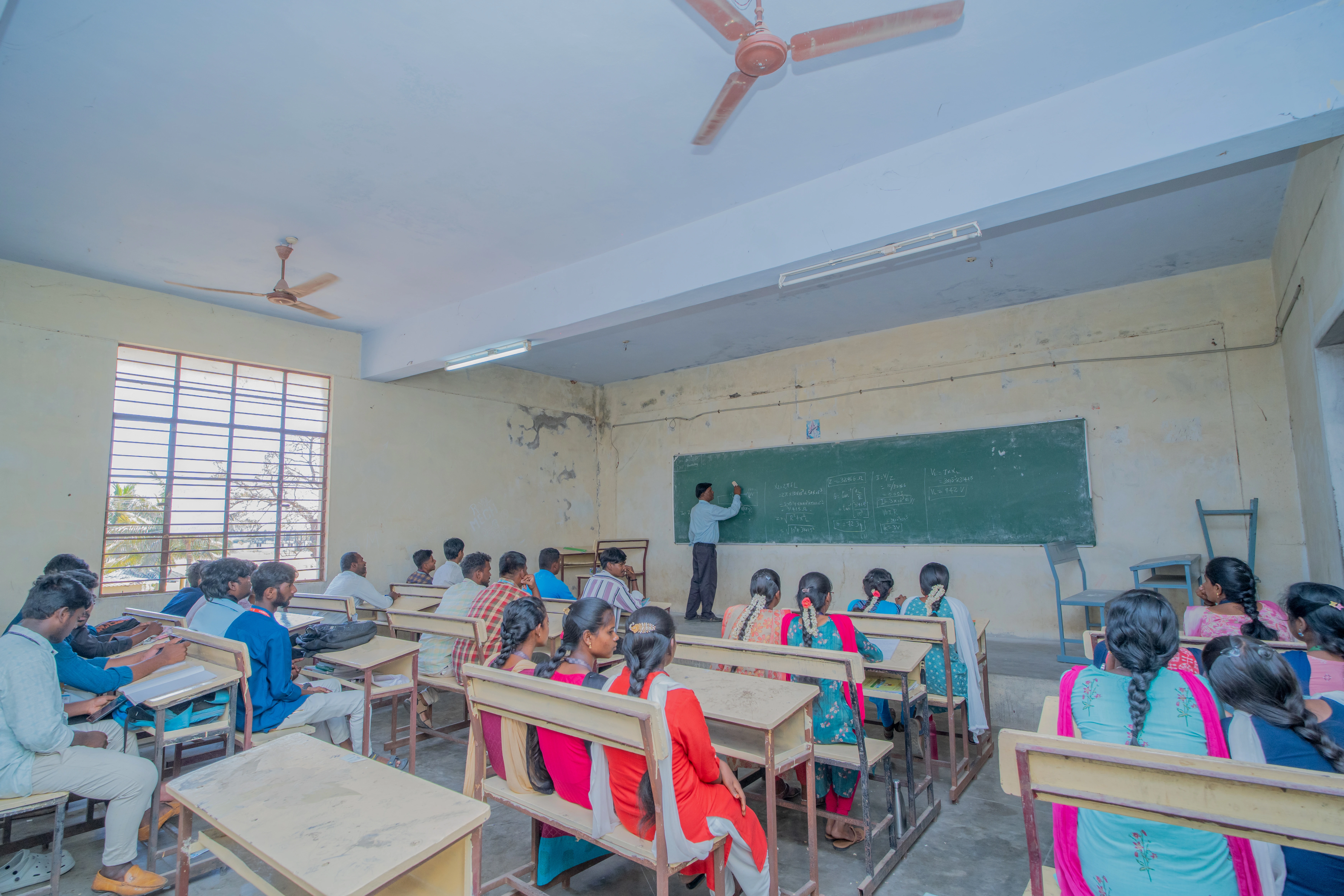 CLASS ROOMS